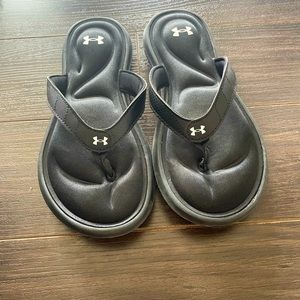Under Armour Flip Flops, Size 7